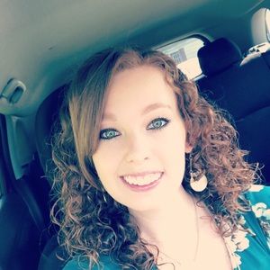 Meet your Posher, Tabitha